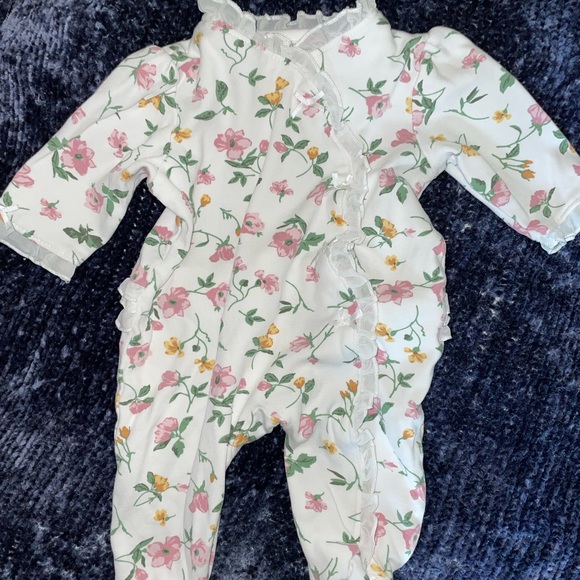 Baby Girl PJ Bundle (8 PJs) Sizes 0-3 and 3 Months - Picture 12 of 13